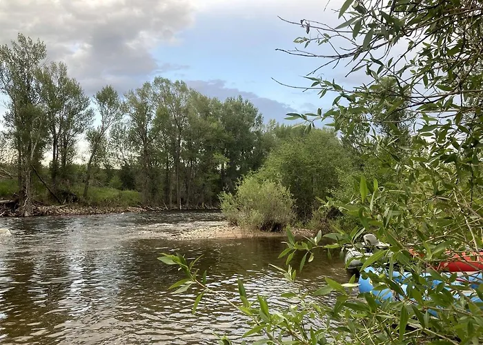 Beautiful Comfortable For Groups In Riverside, Wyoming Encampment